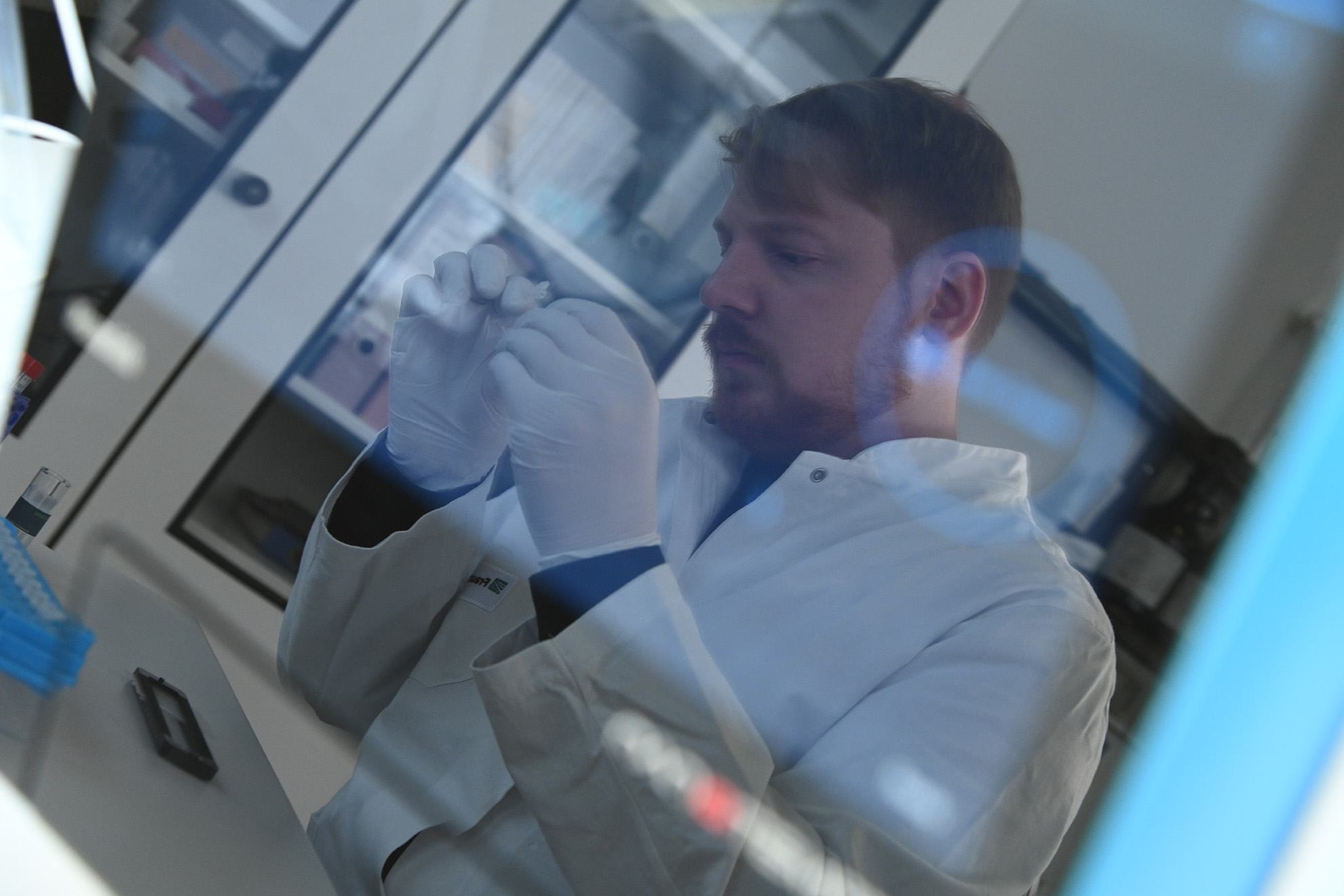 Researcher in the laboratory.